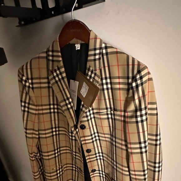 Burberry Blazer - Picture 1 of 1
